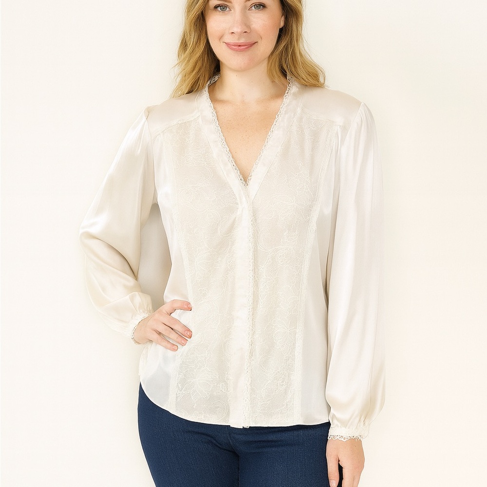 Nine‎ West blouse, Long sleeved blouse Size 6, NWT